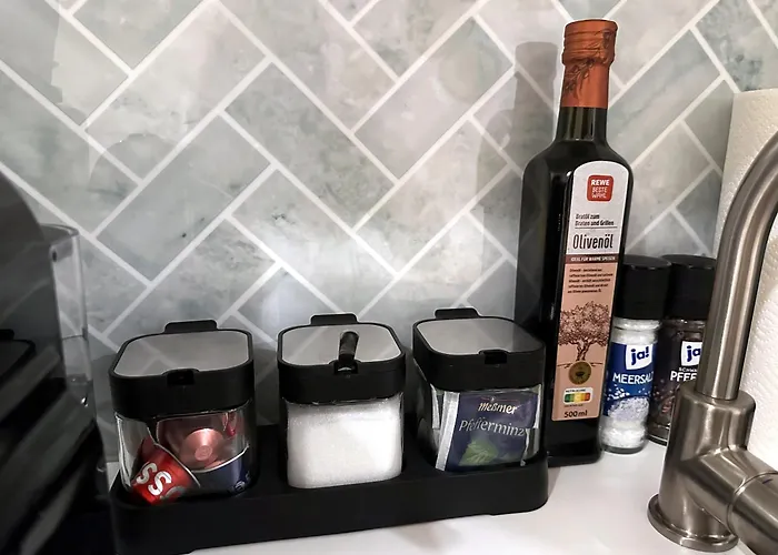 Apartment Gemuetliches 2 Ambient Mit Queensize-bett , Etagenbett& Schlafsofa In Alsternaehe Hamburg